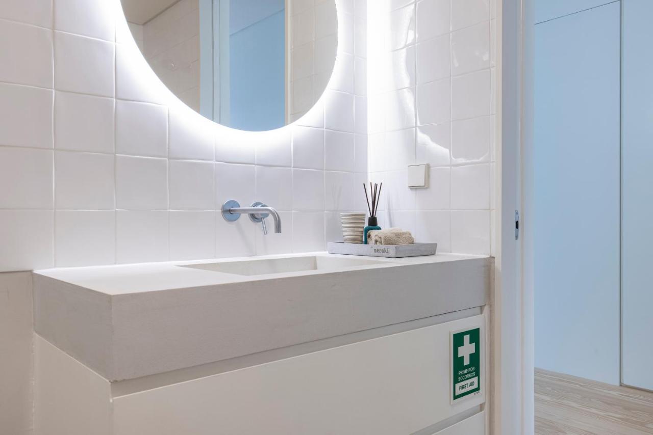 Deluxe 2bdr W/ Patio By Lovelystay Lejlighed Lisboa