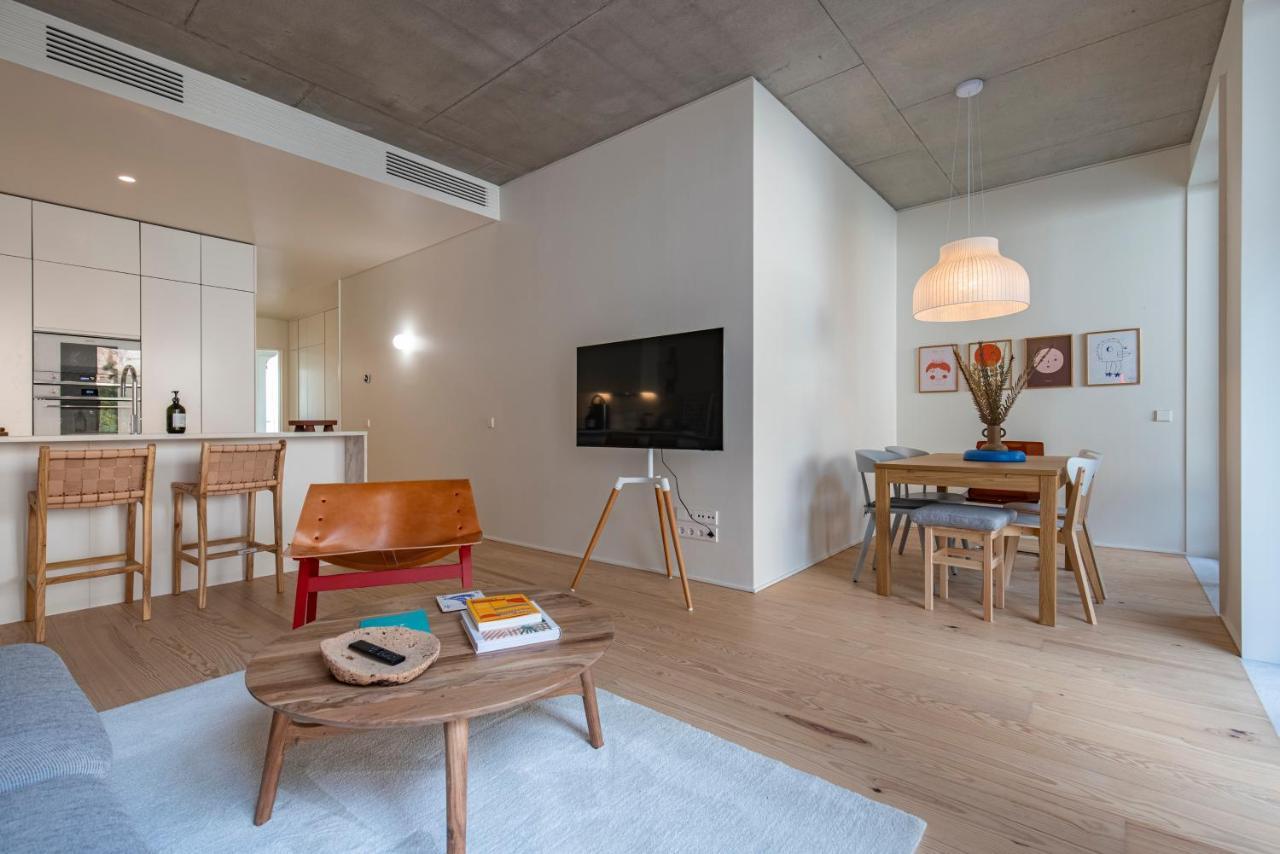 Deluxe 2bdr W/ Patio By Lovelystay Lejlighed