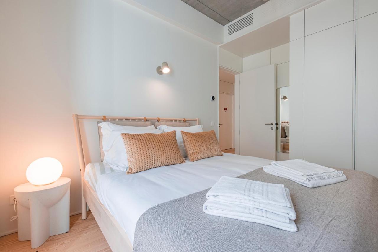 Deluxe 2bdr W/ Patio By Lovelystay Lejlighed Lisboa